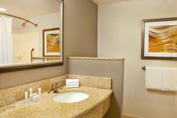 Courtyard by Marriott Gettysburg image 30